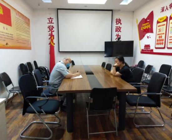 9月8日，慧海普法班车太平桥街道精图社区